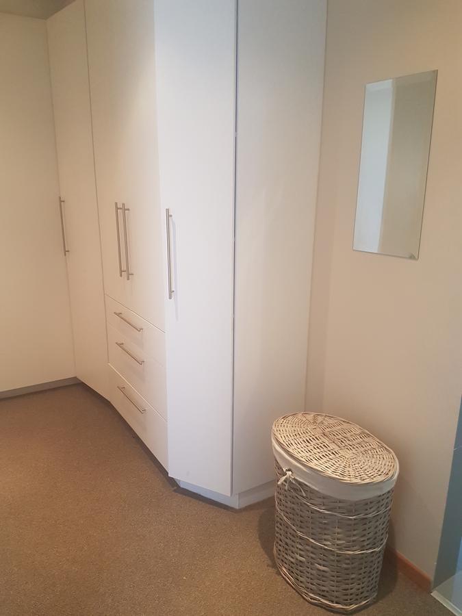 6 On Capella Guesthouse Primrose المظهر الخارجي الصورة