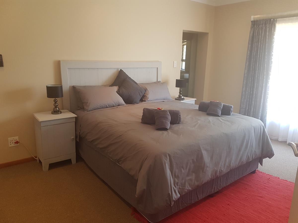 6 On Capella Guesthouse Primrose المظهر الخارجي الصورة